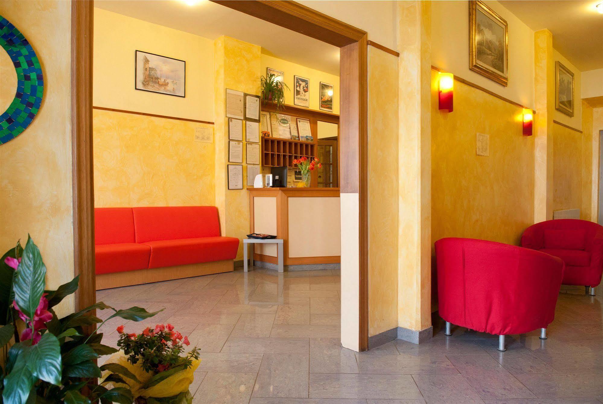Hotel Dolly Βιαρέτζιο Εξωτερικό φωτογραφία